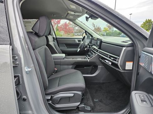 New 2026 Hyundai Santa Fe SE image 10