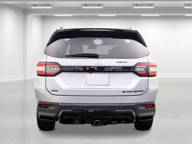 New 2026 Honda Pilot Black Edition image 4