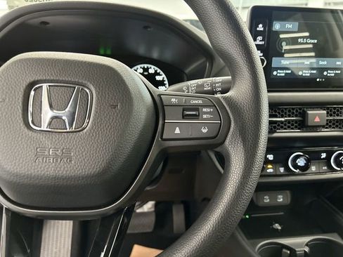 New 2026 Honda HR-V LX image 13