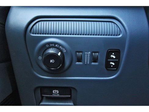 Used 2023 Jeep Grand Wagoneer Series II w/ Premium Group II image 22