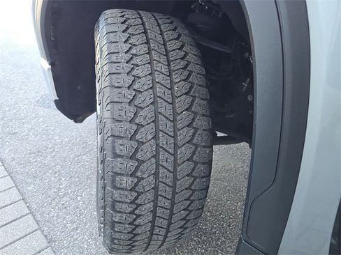 Certified 2023 GMC Sierra 1500 SLT w/ X31 Off-Road Package image 31