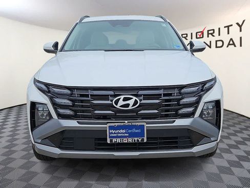 Certified 2025 Hyundai Tucson SEL FWD image 2