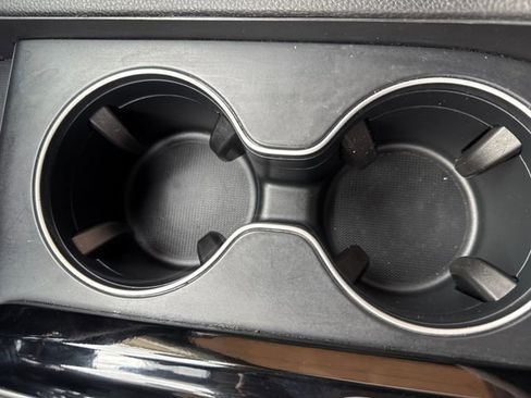 Used 2023 Honda Pilot LX image 20