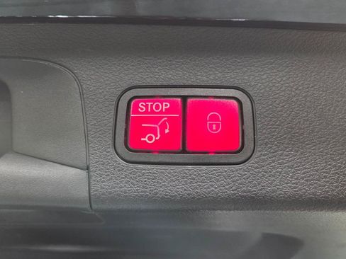 Used 2020 Mercedes-Benz GLS 450 4MATIC image 43