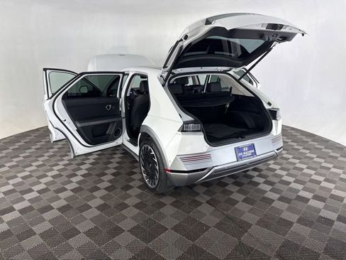 Used 2023 Hyundai Ioniq 5 Limited AWD/4WD image 17