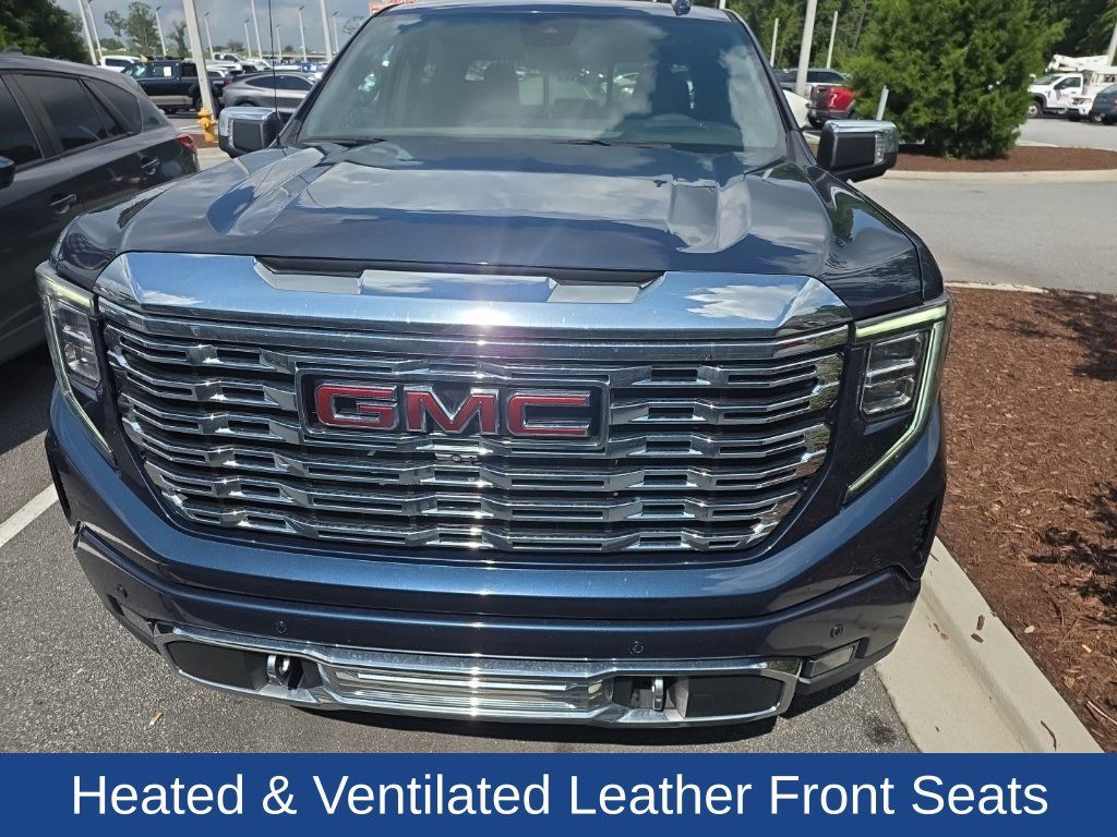 Used 2023 GMC Sierra 1500 Denali w/ Denali Reserve Package AWD/4WD image 2
