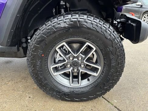 New 2026 Jeep Gladiator Mojave w/ Safety Group image 12