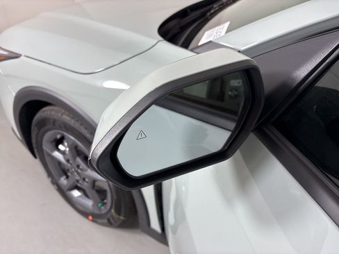 New 2026 Kia K4 LXS image 13