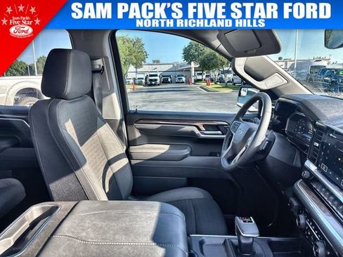 Used 2025 Chevrolet Silverado 1500 RST w/ Z71 Off-Road Package AWD/4WD image 18