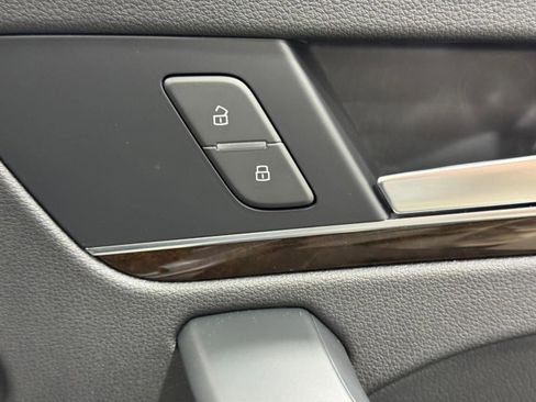 Used 2018 Audi Q5 2.0T Premium Plus w/ Premium Plus Package image 22