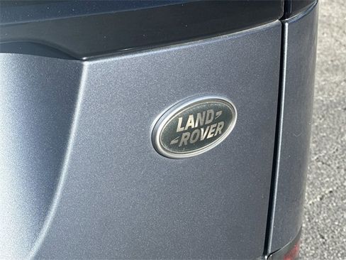 Used 2020 Land Rover Range Rover Velar S image 28