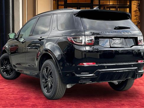 New 2026 Land Rover Discovery Sport Landmark image 3