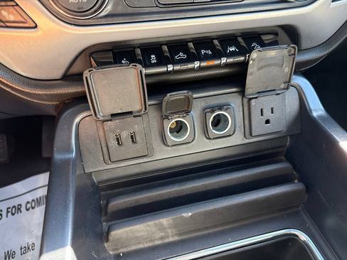 Used 2017 GMC Sierra 1500 SLT AWD/4WD image 32
