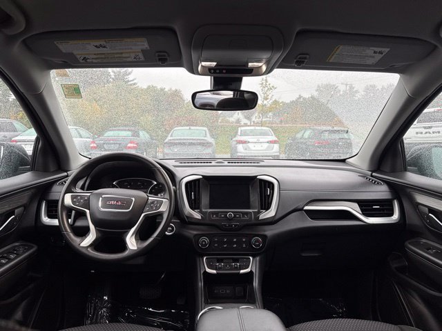 Used 2022 GMC Terrain SLE AWD/4WD image 16