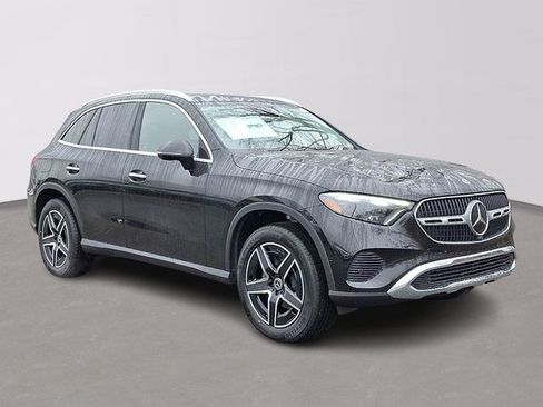 Used 2026 Mercedes-Benz GLC 300 4MATIC image 4