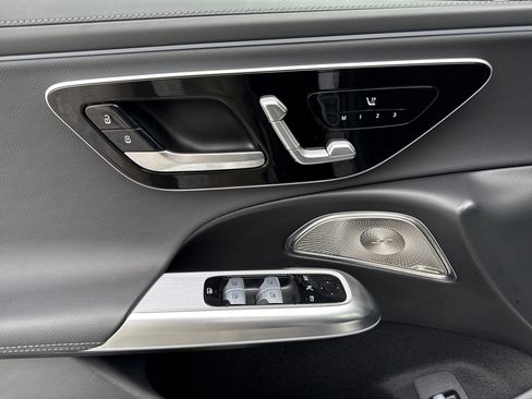 Certified 2024 Mercedes-Benz E 450 4MATIC Sedan image 17