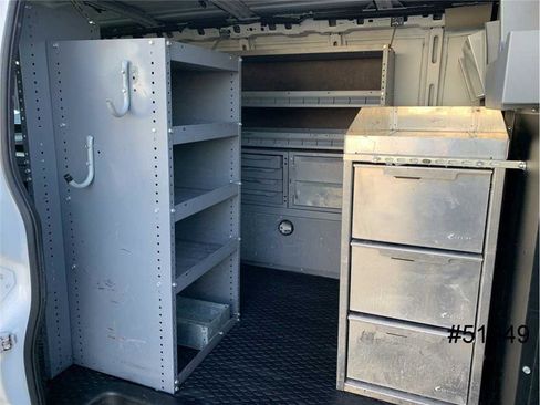 Used 2018 Chevrolet Express 2500 w/ Driver Convenience Package image 14