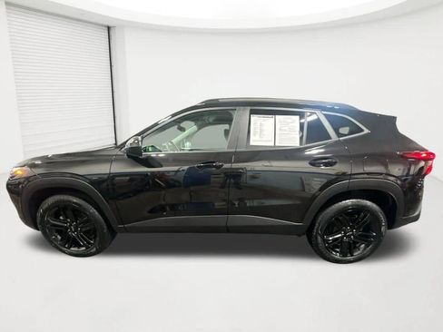 Used 2025 Chevrolet Trax ACTIV w/ Driver Confidence Package FWD image 8