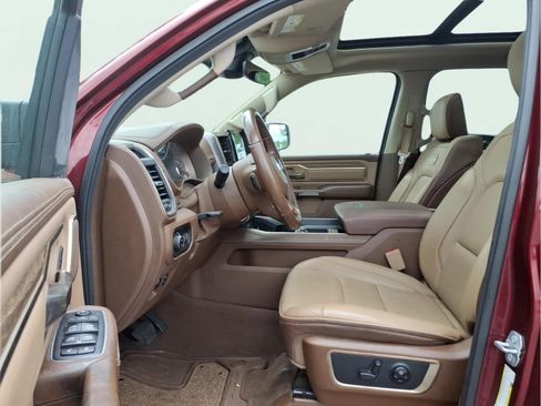 Used 2019 RAM 1500 Limited AWD/4WD image 16