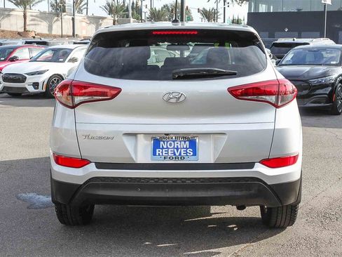 Used 2016 Hyundai Tucson SE image 8