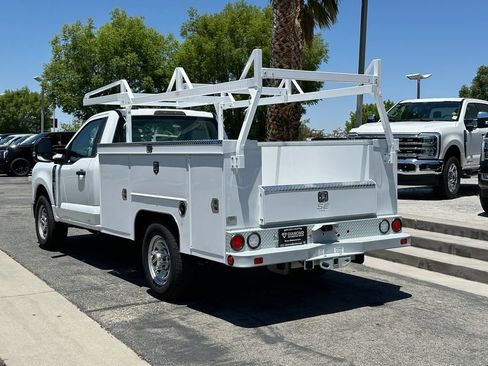 New 2025 Ford F350 XL w/ XL Chrome Package RWD image 4