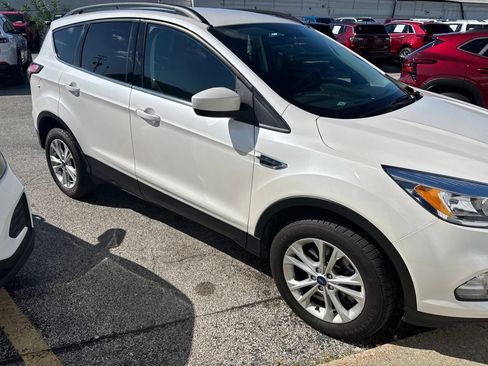 Used 2018 Ford Escape SE AWD/4WD image 7
