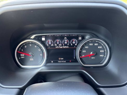 Used 2021 Chevrolet Tahoe Premier w/ Premium Package AWD/4WD image 21