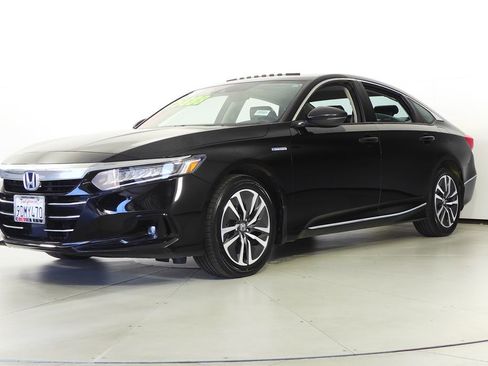 Used 2022 Honda Accord EX-L image 2