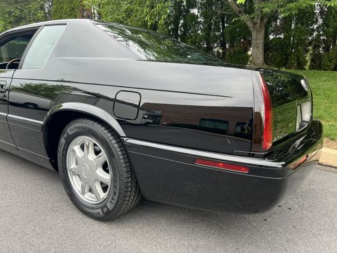 Used 2002 Cadillac Eldorado Touring w/ Preffered Equipment Group FWD image 92