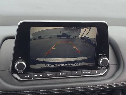 Certified 2024 Nissan Rogue SV w/ SV Premium Package FWD image 20