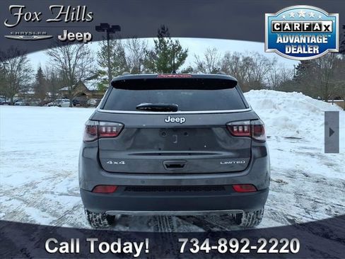 Used 2024 Jeep Compass Limited image 7