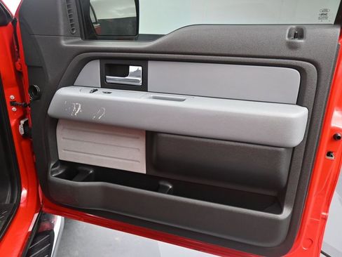 Used 2014 Ford F150 XLT w/ Equipment Group 302A Luxury image 6