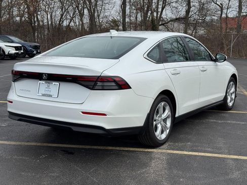 Certified 2024 Honda Accord LX image 3