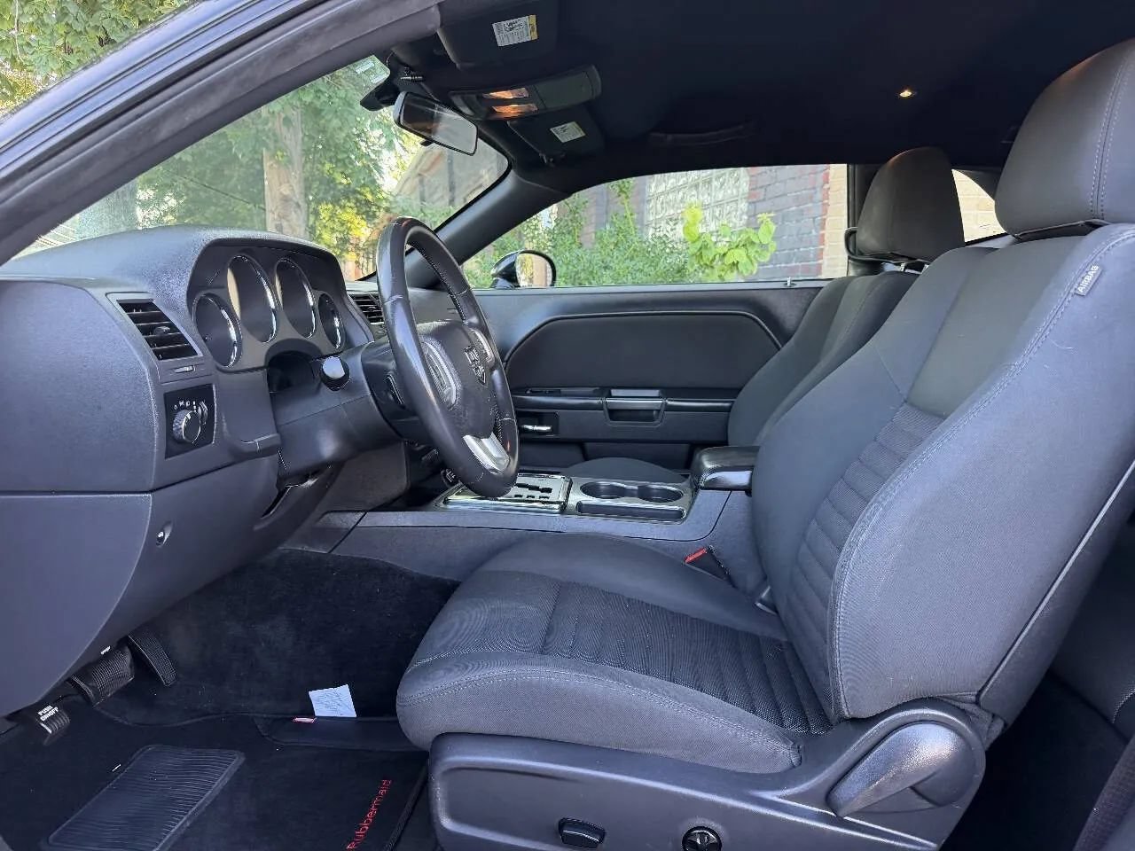 Used 2013 Dodge Challenger SXT RWD image 15