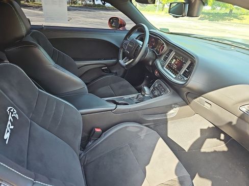 Used 2022 Dodge Challenger SRT Hellcat w/ Plus Package RWD image 10