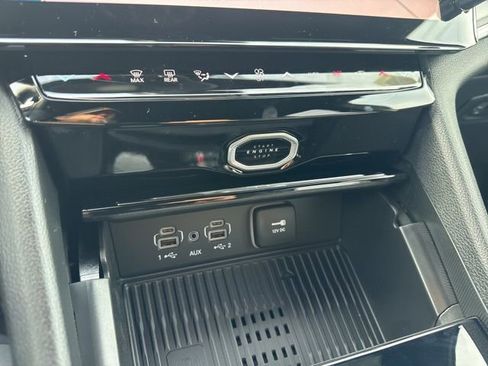 New 2026 Jeep Grand Cherokee L Limited image 21