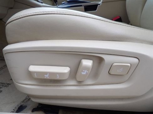 Used 2015 Lexus ES 350 image 29