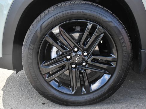 Used 2025 Chevrolet Trax ACTIV w/ Driver Confidence Package image 12