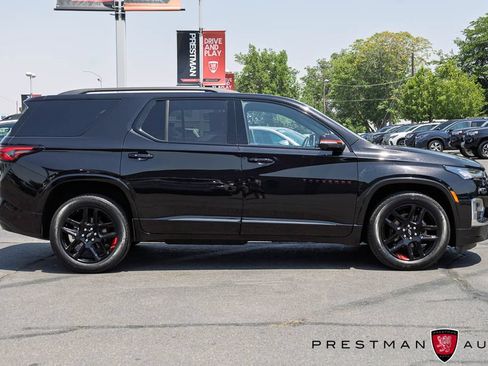 Used 2023 Chevrolet Traverse Premier w/ Redline Edition FWD image 22