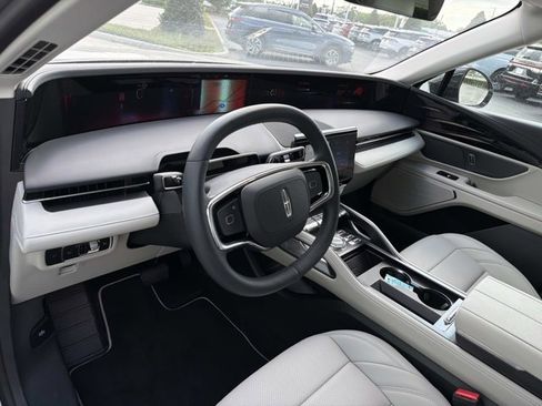 New 2026 Lincoln Nautilus Premier image 14