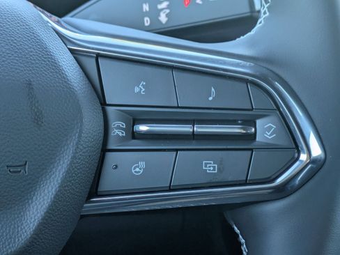 Used 2026 Chevrolet Equinox EV LT w/ LPO, All-Weather Mat Package image 24