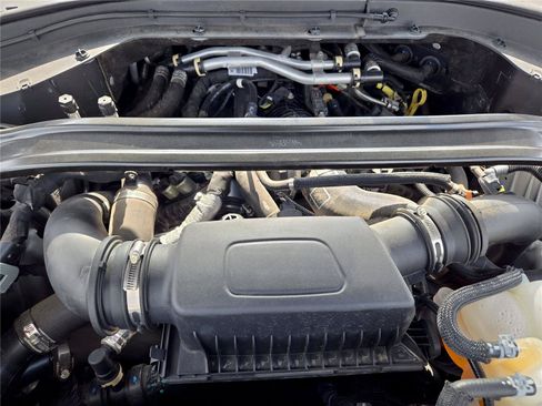 Used 2023 Lincoln Aviator 2WD image 7