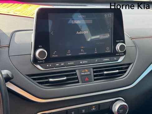 Used 2020 Nissan Altima 2.5 SR image 20