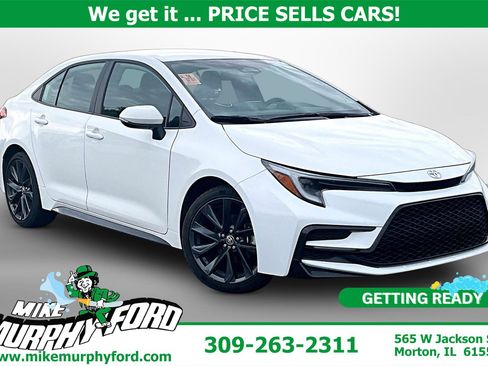Used 2025 Toyota Corolla SE FWD image 1