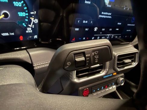 Used 2024 Ford Mustang Premium image 31