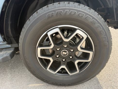Used 2023 Ford Bronco Outer Banks AWD/4WD image 28