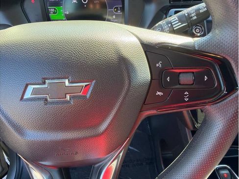 Used 2023 Chevrolet Bolt EUV LT w/ Driver Confidence Package FWD image 10