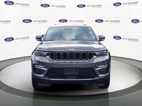 Used 2023 Jeep Grand Cherokee 4WD 4xe image 8