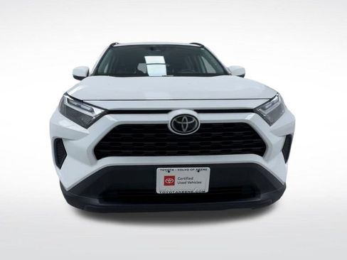 Used 2023 Toyota RAV4 XLE w/ XLE Grade Weather Package AWD/4WD image 4