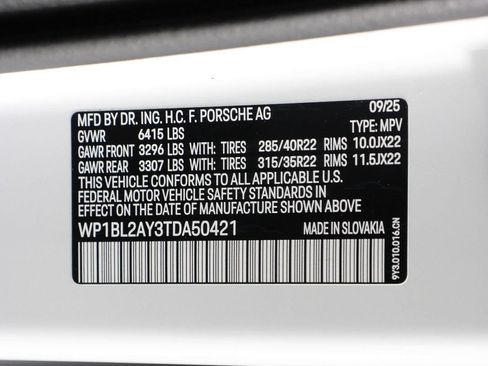 Certified 2026 Porsche Cayenne S AWD/4WD image 19